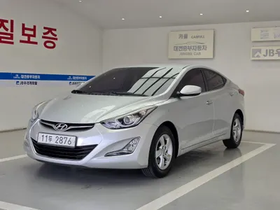 Hyundai 아반떼 1.6 GDi 2015 11