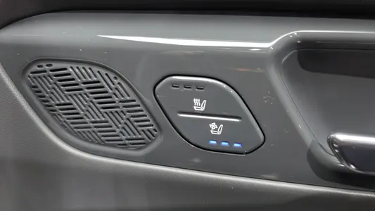 Kia EV9 4WD 2023 19