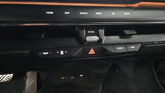 Kia EV9 4WD 2023 37