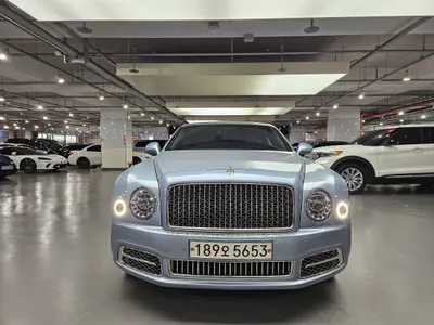 Bentley 6.8 2017