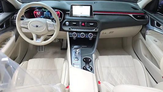 Genesis G70 2.0T AWD 2020 7