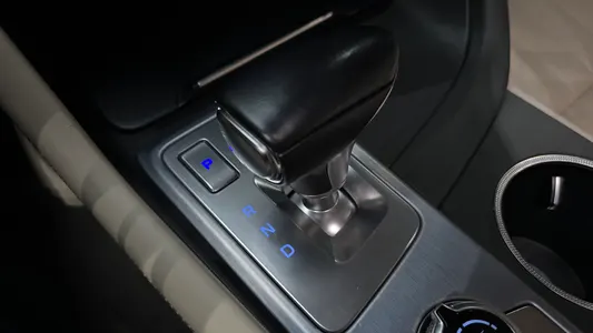 Genesis G70 2.0T AWD 2020 9