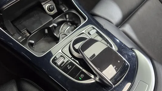 Mercedes-Benz C-Class W205 C200 2018 18