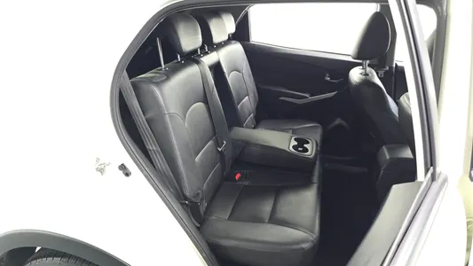 KG Mobility C 2.2 RX 2WD 2015 12