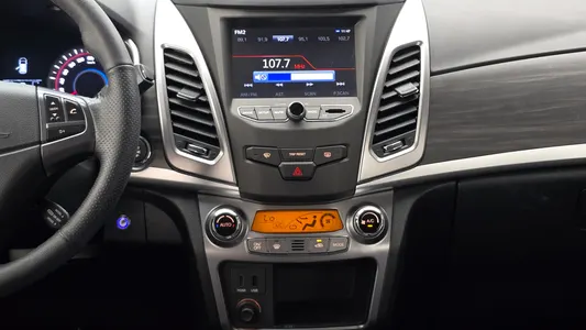 KG Mobility C 2.2 RX 2WD 2015 14