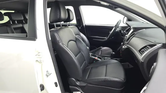 KG Mobility C 2.2 RX 2WD 2015 26