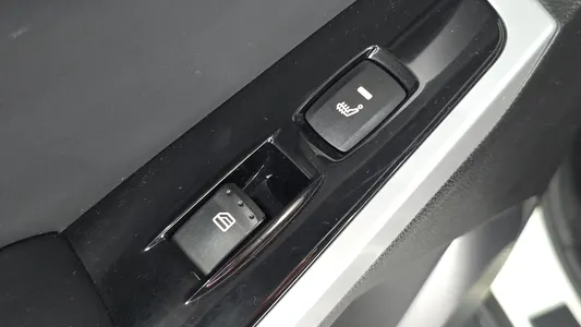 KG Mobility C 2.2 RX 2WD 2015 30