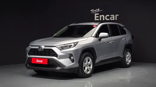 Toyota RAV4 5 2.5 2WD 2019