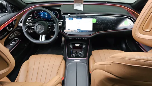 Mercedes-Benz E-Class W214 E300 4MATIC AMG Line 2025 7