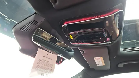 Mercedes-Benz E-Class W214 E300 4MATIC AMG Line 2025 19