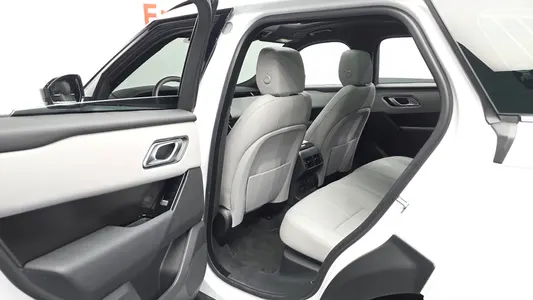 Land Rover 레인지로버 벨라 2.0 P250 SE 2026 26