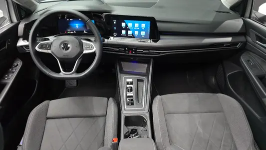 Volkswagen 8 2.0 TDI 2022 6