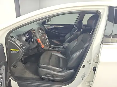 Hyundai 쏘나타 하이브리드 2.0 2013 11