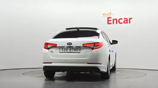 Kia K5 LPI 2011 4