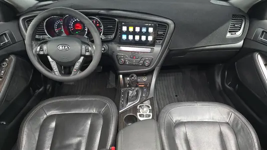 Kia K5 LPI 2011 7