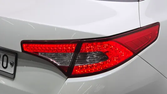 Kia K5 LPI 2011 23