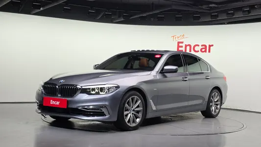 BMW 5 Series (G30) 520i 2018