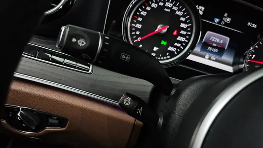 Mercedes-Benz E-Class W213 E220d 2019 30