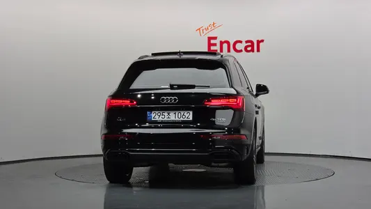 Audi Q5 (FY) 45 TFSI 2023 4