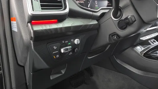 Audi Q5 (FY) 45 TFSI 2023 30