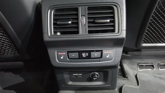 Audi Q5 (FY) 45 TFSI 2023 37