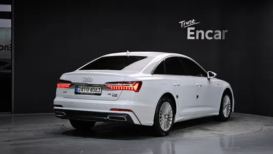 Audi A6 (C8) 45 TFSI 2021