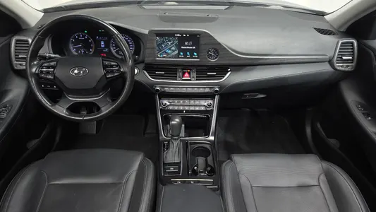 Hyundai IG 3.0 LPi () 2019 7