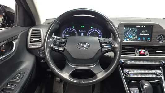 Hyundai IG 3.0 LPi () 2019 13