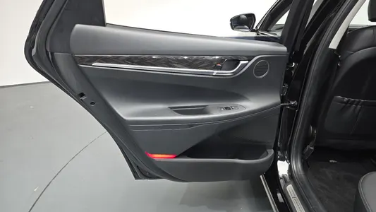 Hyundai IG 3.0 LPi () 2019 25
