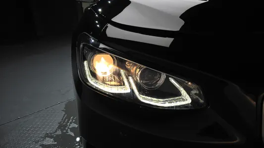 Hyundai IG 3.0 LPi () 2019 22