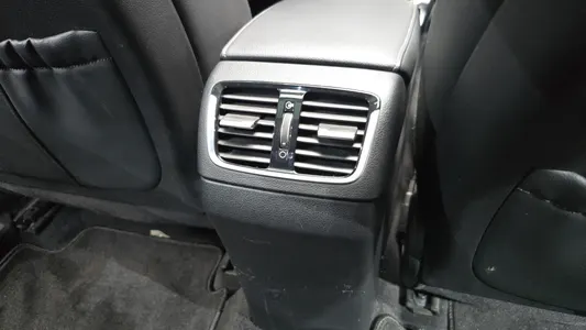 Hyundai IG 3.0 LPi () 2019 27