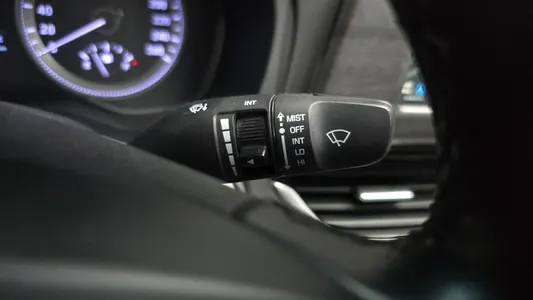 Hyundai IG 3.0 LPi () 2019 28