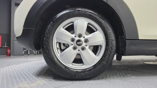 MINI D 5 2019 5