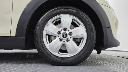MINI D 5 2019 21