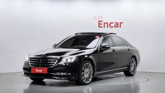 Mercedes-Benz S-Class W222 S560L 4MATIC 2017
