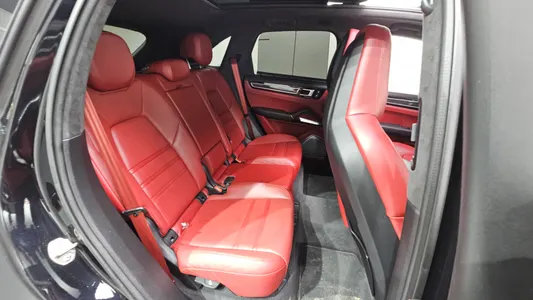 Porsche (PO536) 4.0 2022 11