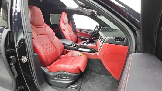 Porsche (PO536) 4.0 2022 26