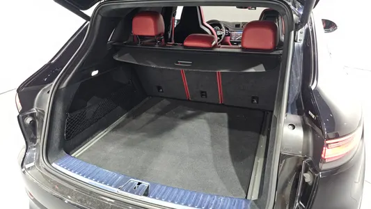 Porsche (PO536) 4.0 2022 35