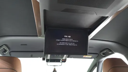 Toyota 4 2.5 HEV AWD 2025 32
