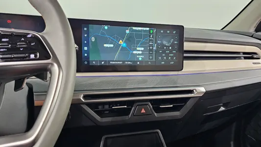 KG Mobility EVX E7 2024 12