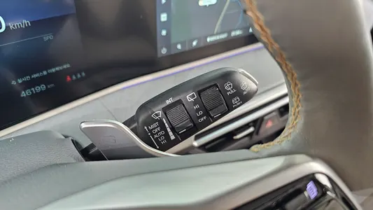KG Mobility EVX E7 2024 20