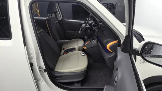 Hyundai Casper 2022 12