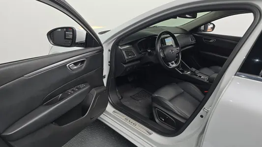 Renault Korea SM6 2.0 GDe SE 2017 10