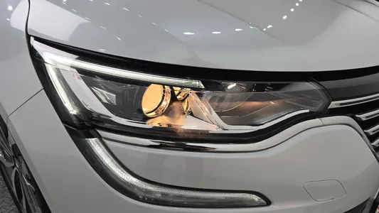 Renault Korea SM6 2.0 GDe SE 2017 23