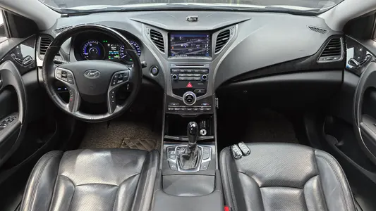 Hyundai HG 2015 7