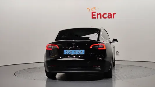 Tesla 3 AWD 2020 4