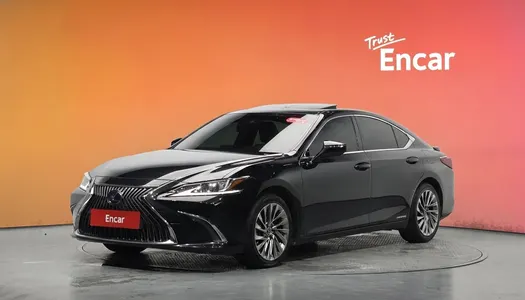 Lexus ES300h 7 2021 21