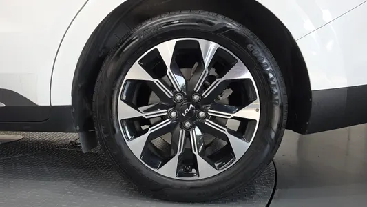 Kia Carnival 9 2022 21