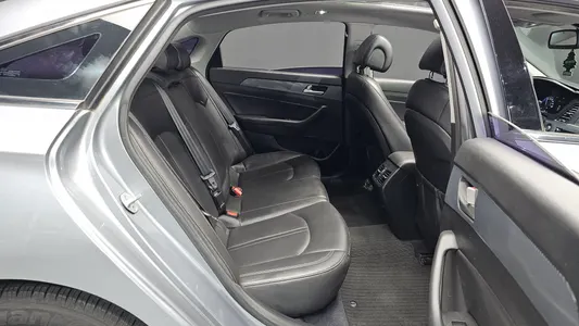 Hyundai LF 2.0 HEV 2015 11