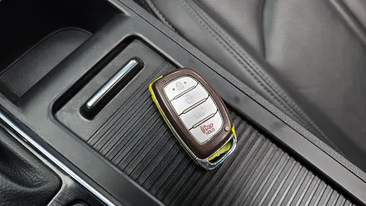 Hyundai LF 2.0 HEV 2015 28